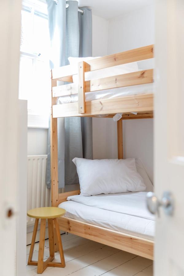 Central Quiet Cottage. Walk To Shops, Bars & Beach Hove Buitenkant foto